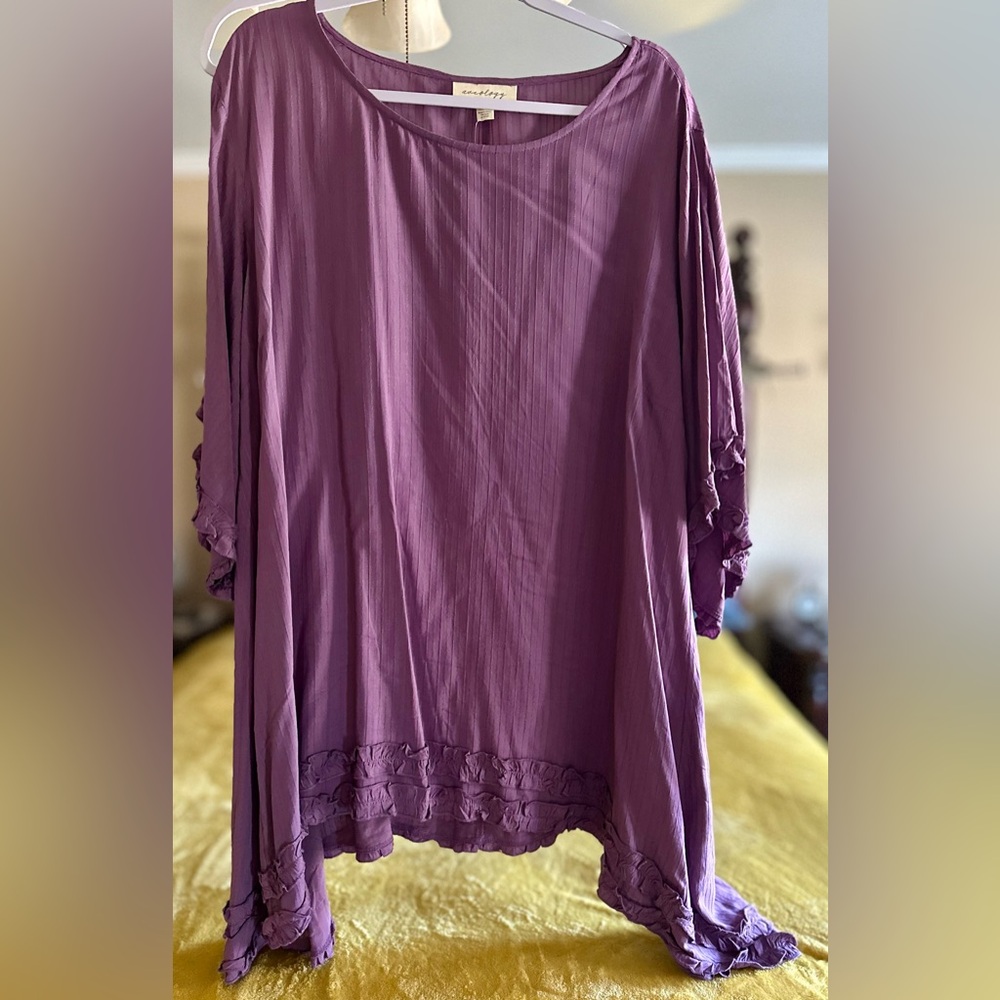 Aveology Tunic